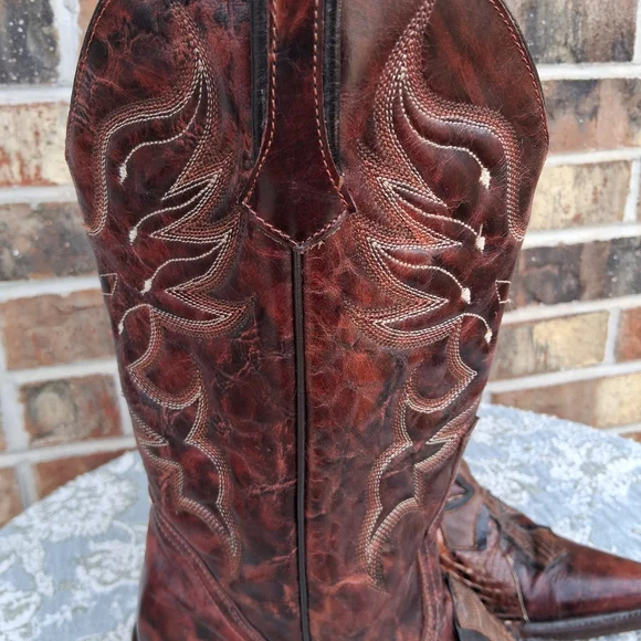 Stetson Exotic Leather Weatern Boots Snip Toe Sz.8 Brown Cross Wings - Picture 6 of 17